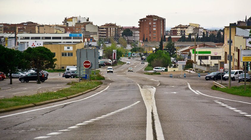 Entrada a Tàrrega per l'antiga N-II des de Barcelona