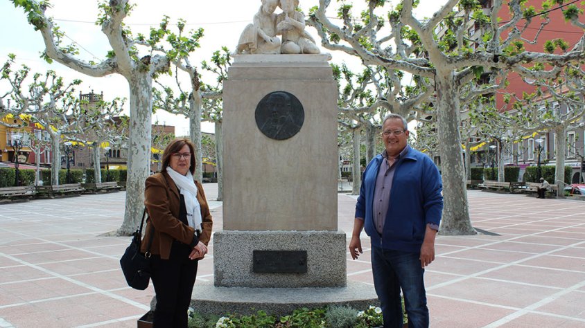 Ahir van comprovar com havia quedat el monument l'alcaldessa i el regidor de Serveis Municipals