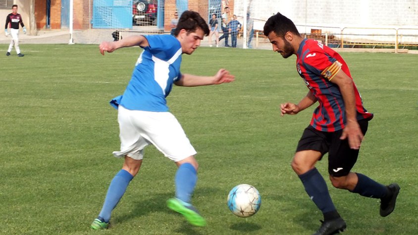 Un moment del partit contra el Castellserà