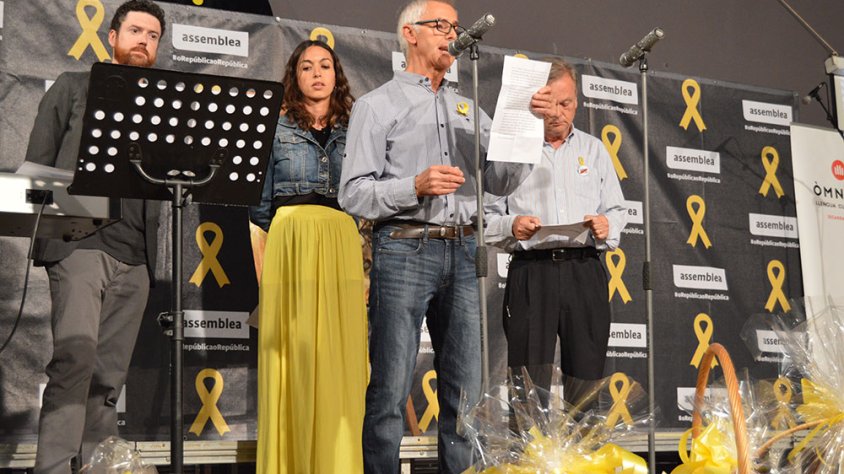 El coordinador de l'ANC Tàrrega, Carles López, durant el seu parlament