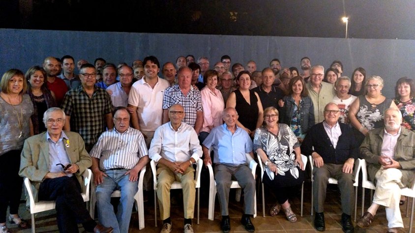 Foto de grup dels assistents al sopar