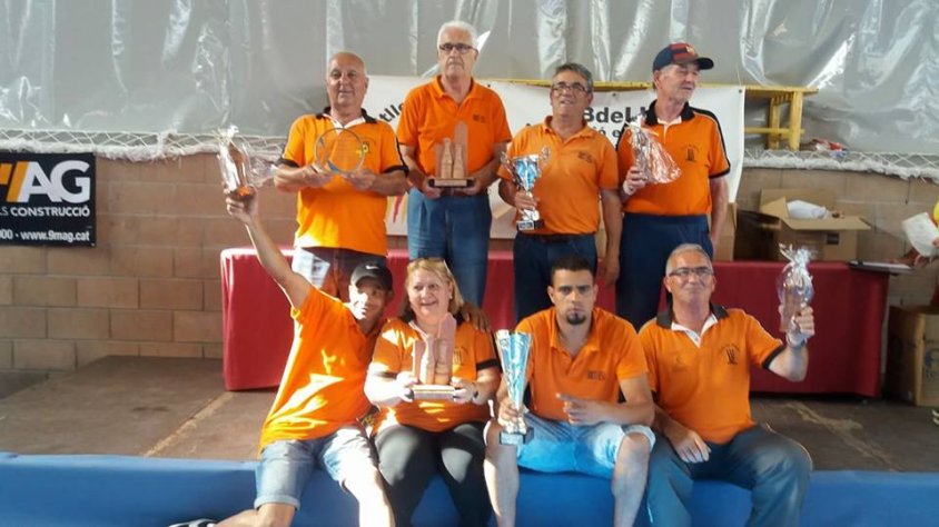 Ana Maria Molina amb els seus companys d'equi