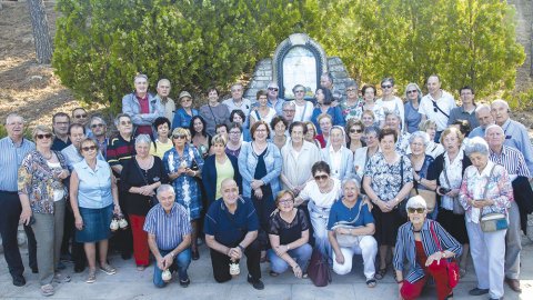 Fotografia de grup dels assistents a la celebració