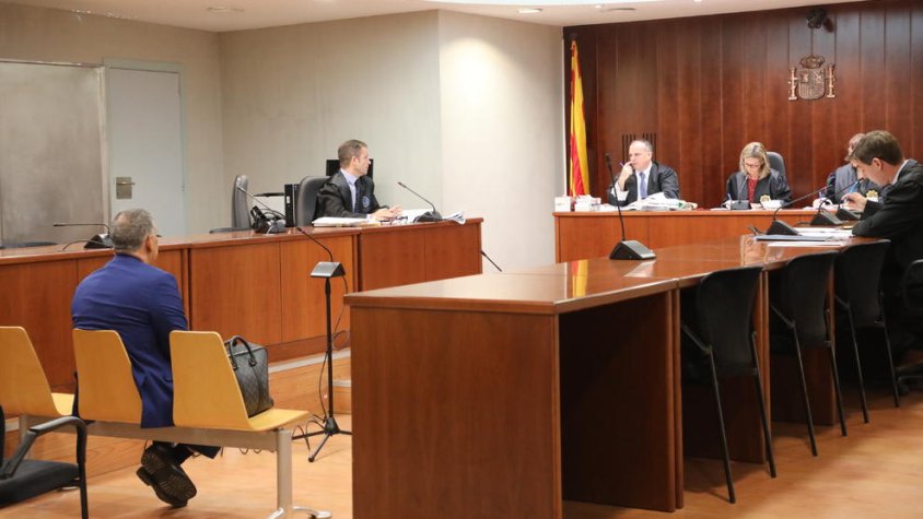 L'acusat ahir en el judici celebrat a l'Audiència de Lleida