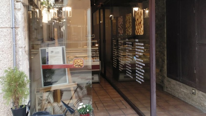 L'exterior de Jordi Llorach