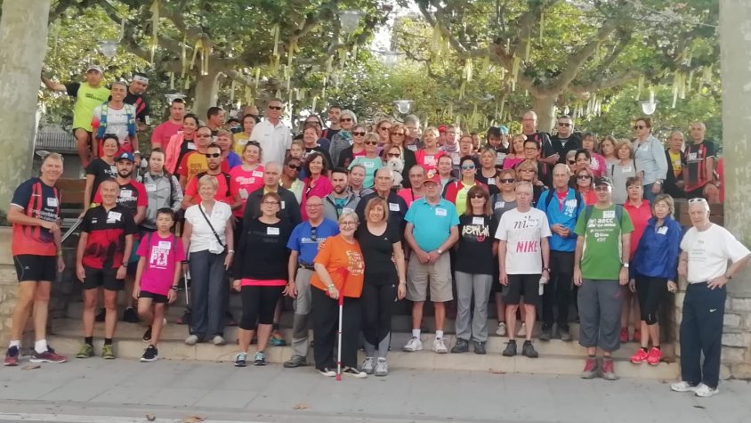 Foto de família dels participants a la 18a Marxa Popular contra l'Alzheimer, Tàrrega-Verdú-Tàrrega
