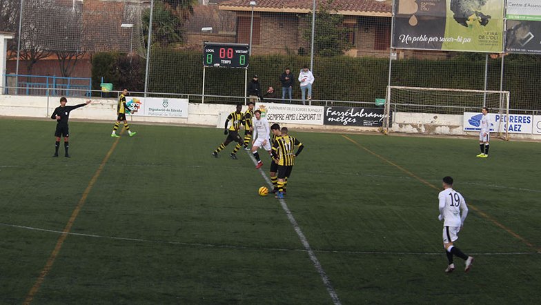 Un moment del partit a les Borges