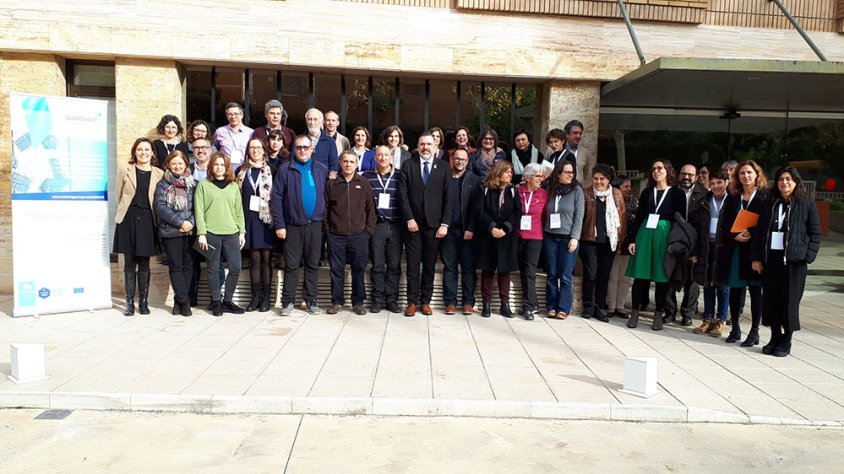 Imatge de la primera reunió del CEC