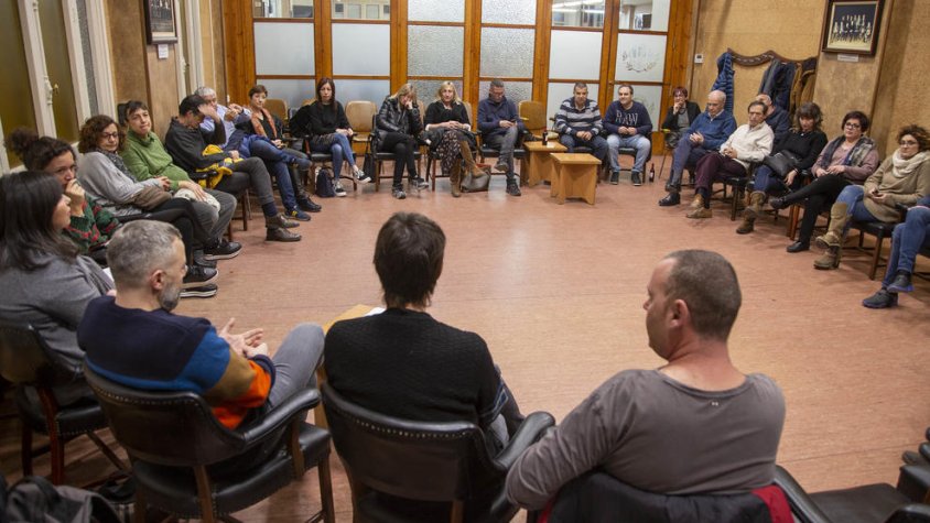 Més de 40 socis de Foment Tàrrega es van reunir ahir a la nit