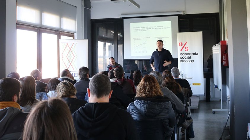 Xerrada de Ponent Coopera en la jornada dedicada al despoblament rural celebrada a Tàrrega