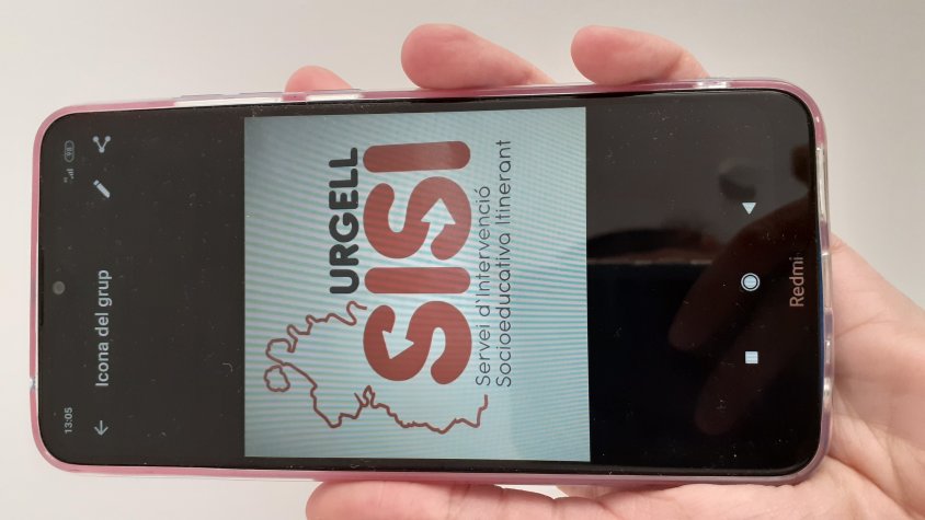 El Servei d'Intervenció Socioeducativa Itinerant de l'Urgell atén infants i joves en situació de risc via Whatsapp