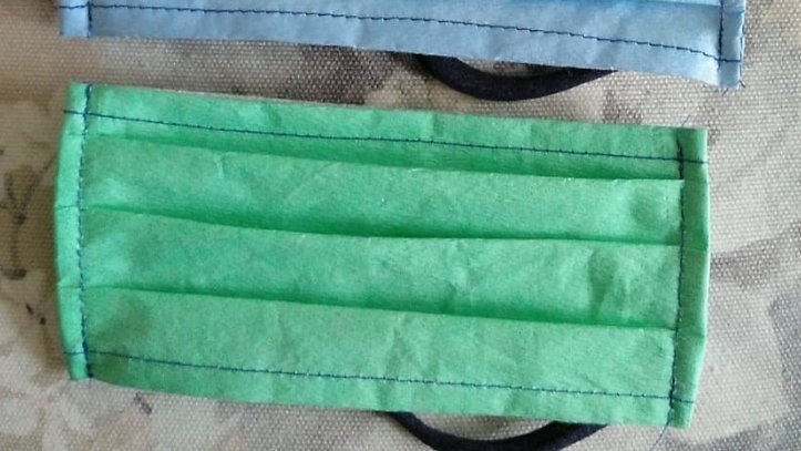 Imatge on es poden veure les diverses mides de mascaretes per a nens i joves