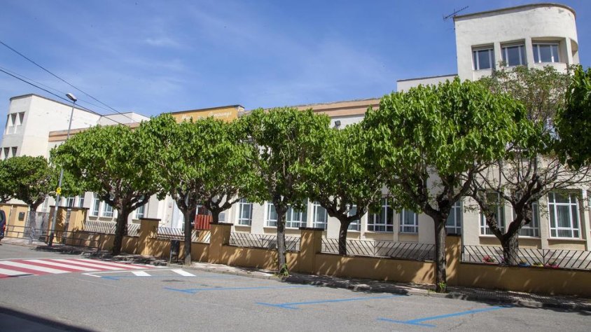 Els plafons s’instal·laran al col·legi Macià Companys