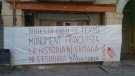 Pancarta a Tàrrega contra la creu de terme 