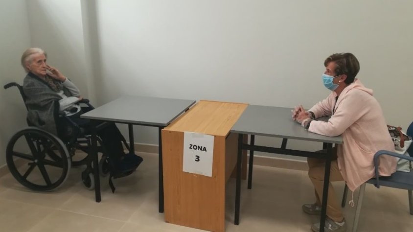 Una de les primeres trobades que s'han dut a terme a la Residència Sant Antoni