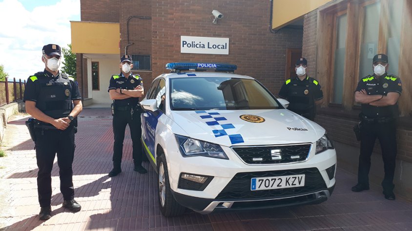 Àlex Dalghi i tres agents més de la Policia Local