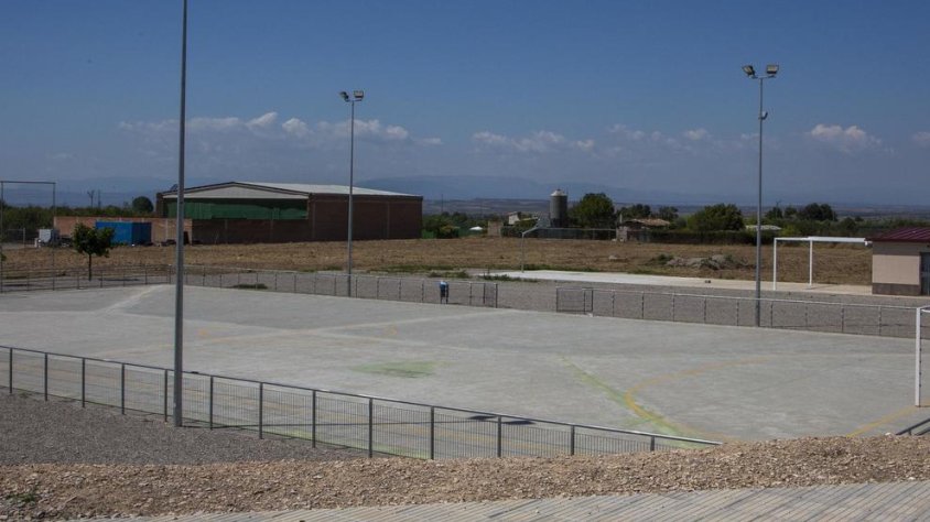La piscina es construirà a la nova zona d'equipaments