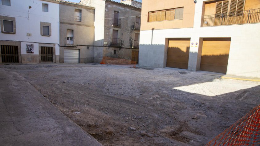 S’actua a la plaça de la Pau (foto) i el carrer de la Santa Creu