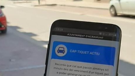 Una vuitantena de matrícules, registrades a l'aplicació d'aparcament d'Agramunt