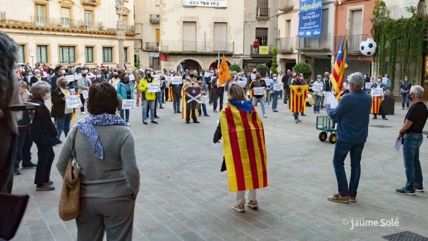 Imatge de la concentració que es va fer dilluns a la plaça Major