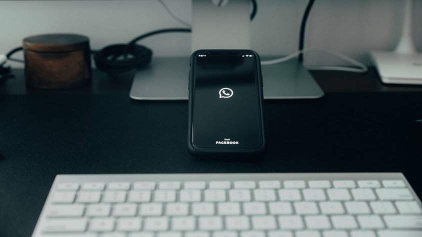 El WhatsApp sempre truca dues vegades