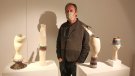 L'artista Jose Davila exposa les seves escultures de ceràmica a la Sala Marsà de Tàrrega