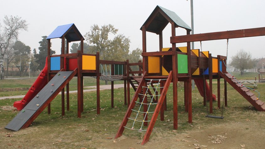 Un dels parcs infantils en els quals ja s'ha actuat