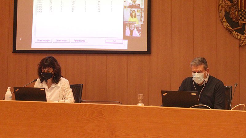 Imatge del Ple en què es van escollir els membres de les meses