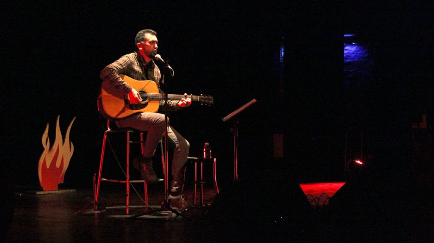 Imatge del concert intimista que va oferir dissabte Feliu Ventura