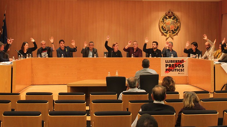 Votació de la moció per aturar el decret de menjadors