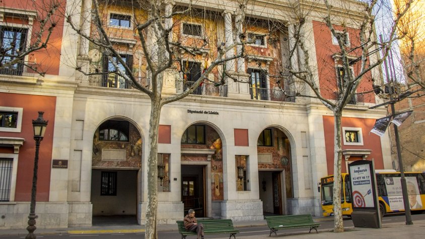 Façana de la Diputació de Lleida