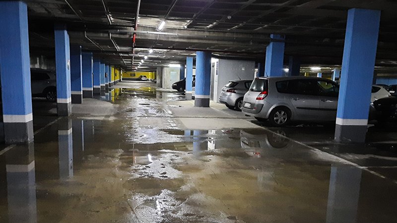 L'estat del pàrquing la setmana passada, quan feia almenys deu dies que no plovia