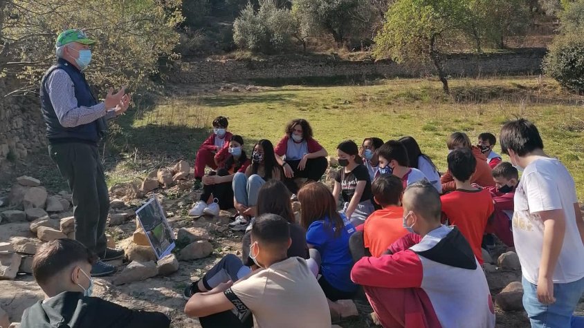 Imatge d'una de les visites dels alumnes a la zona feta ahir