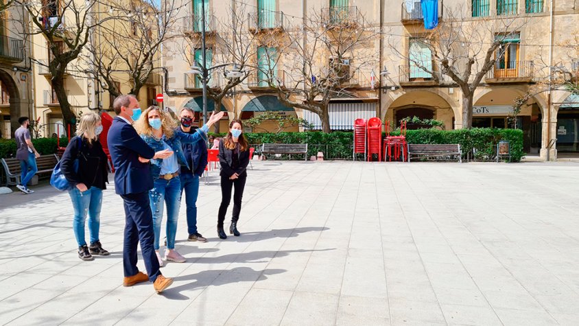 Imatge de la visita de José Crespín a Agramunt