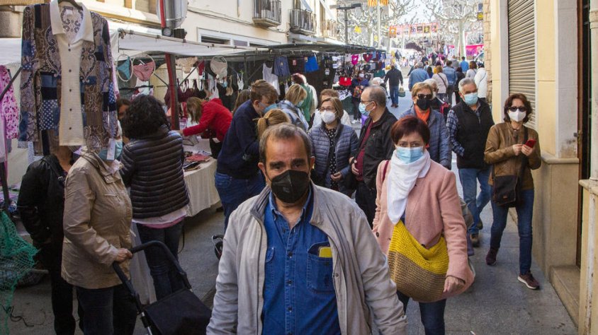 Imatge d’ahir del mercat setmanal de Tàrrega
