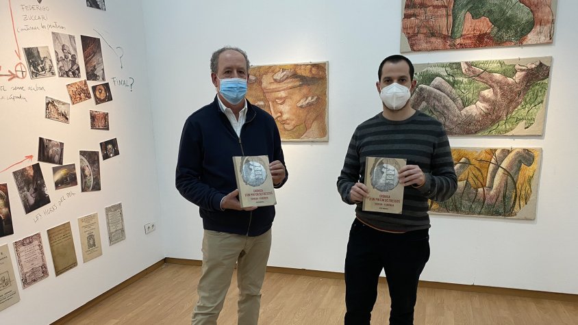 Josep Minguell i el regidor de Cultura en la inauguració de la mostra