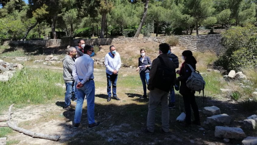 Visita a la plaça de la Bassa