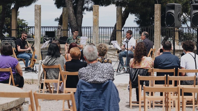 Imatge d'un dels vermuts musicals que es van organitzar, aquest al parc de Sant Eloi