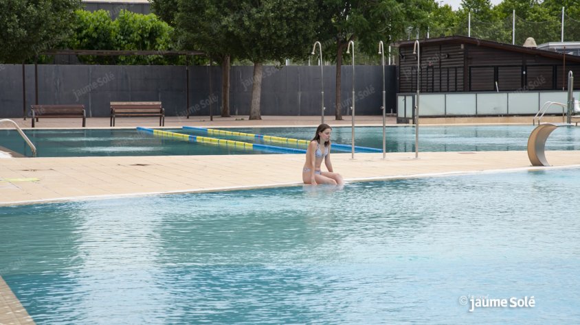 El mal temps marca el primer cap de setmana d'obertura de les piscines a Tàrrega