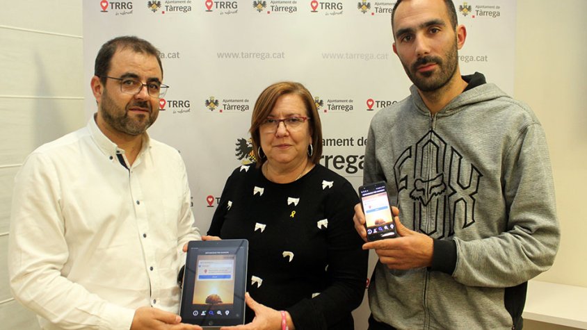Presentació de la nova app a l'alcaldessa