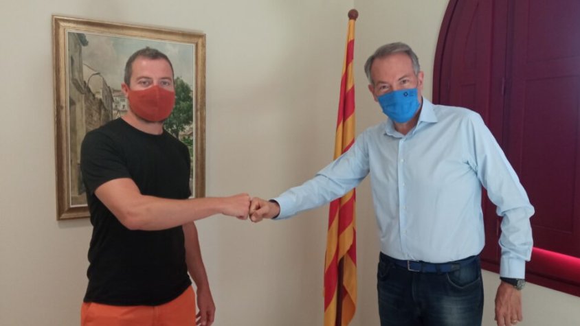 Signatura del contracte.