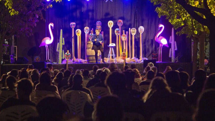 La tarda dels monòlegs va tenir lloc dissabte al càmping municipal