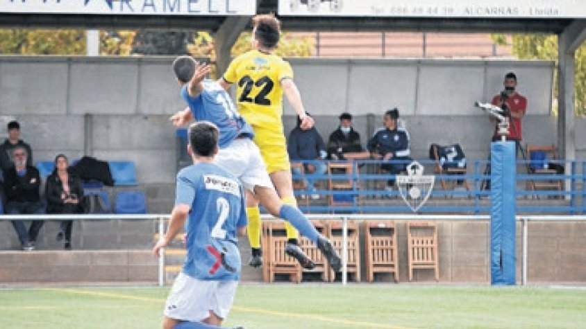 Tot esperant la reacció