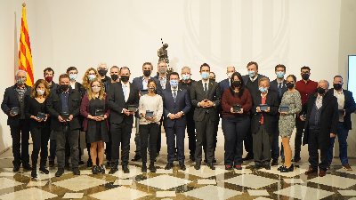 Foto de grup dels comerços premiats