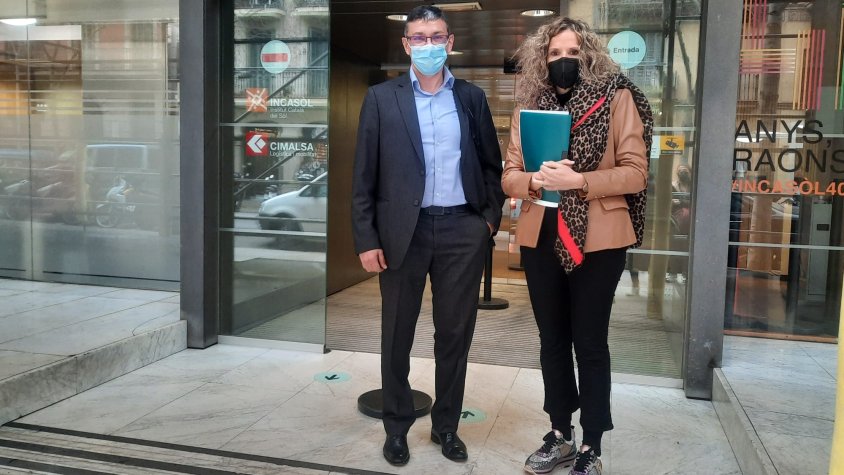 Secanell i Fernàndez abans d'entrar a la reunió