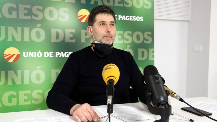 Responsable del sector porcí d'Unió de Pagesos,, Rossend Saltiveri, durant la roda de premsa