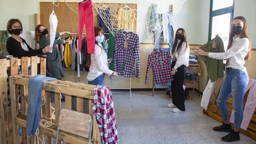 Alumnes i professores implicades en el projecte