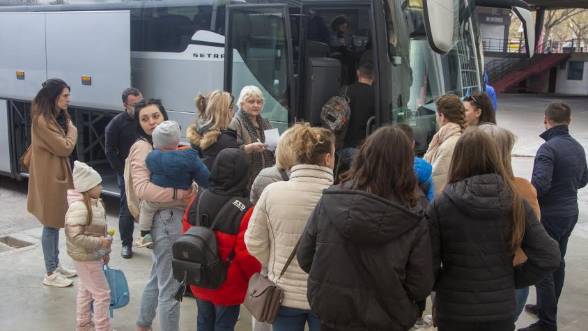 Els refugiats ucraïnesos pujant a l'autobús