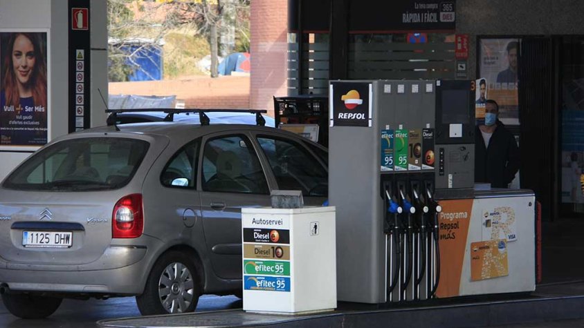 Exterior d'una benzinera