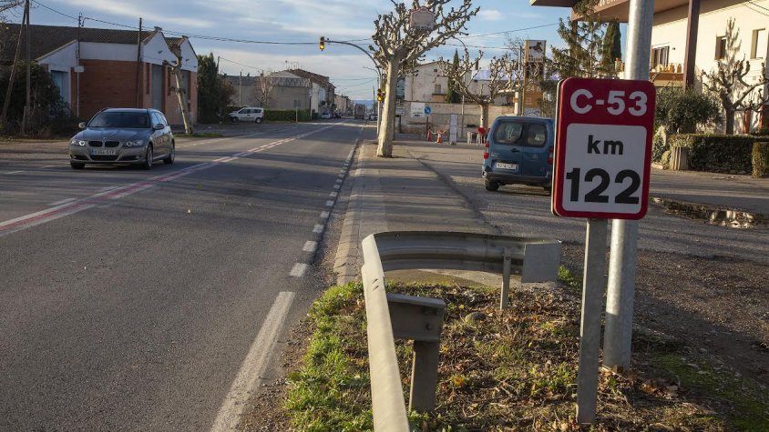 Imatge de la carretera C-53 al seu pas per Tornabous